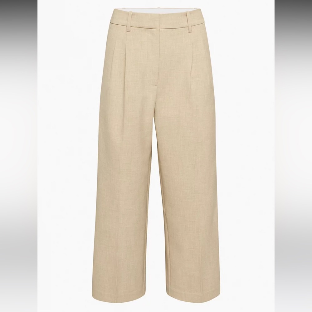 Aritzia Wilfred effortless crop
